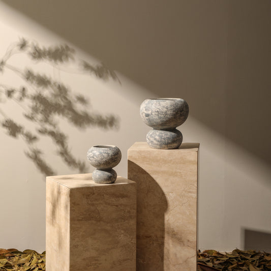 Elegant Pattern Vase