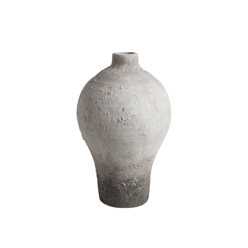 Fine-mouthed round-bellied vase
