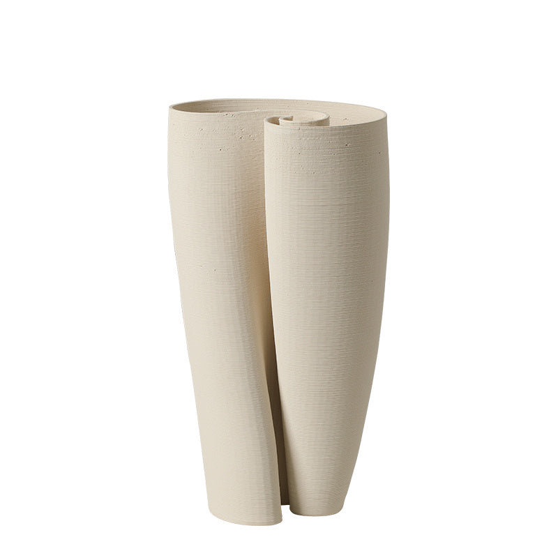 Threaded Rotating Vase